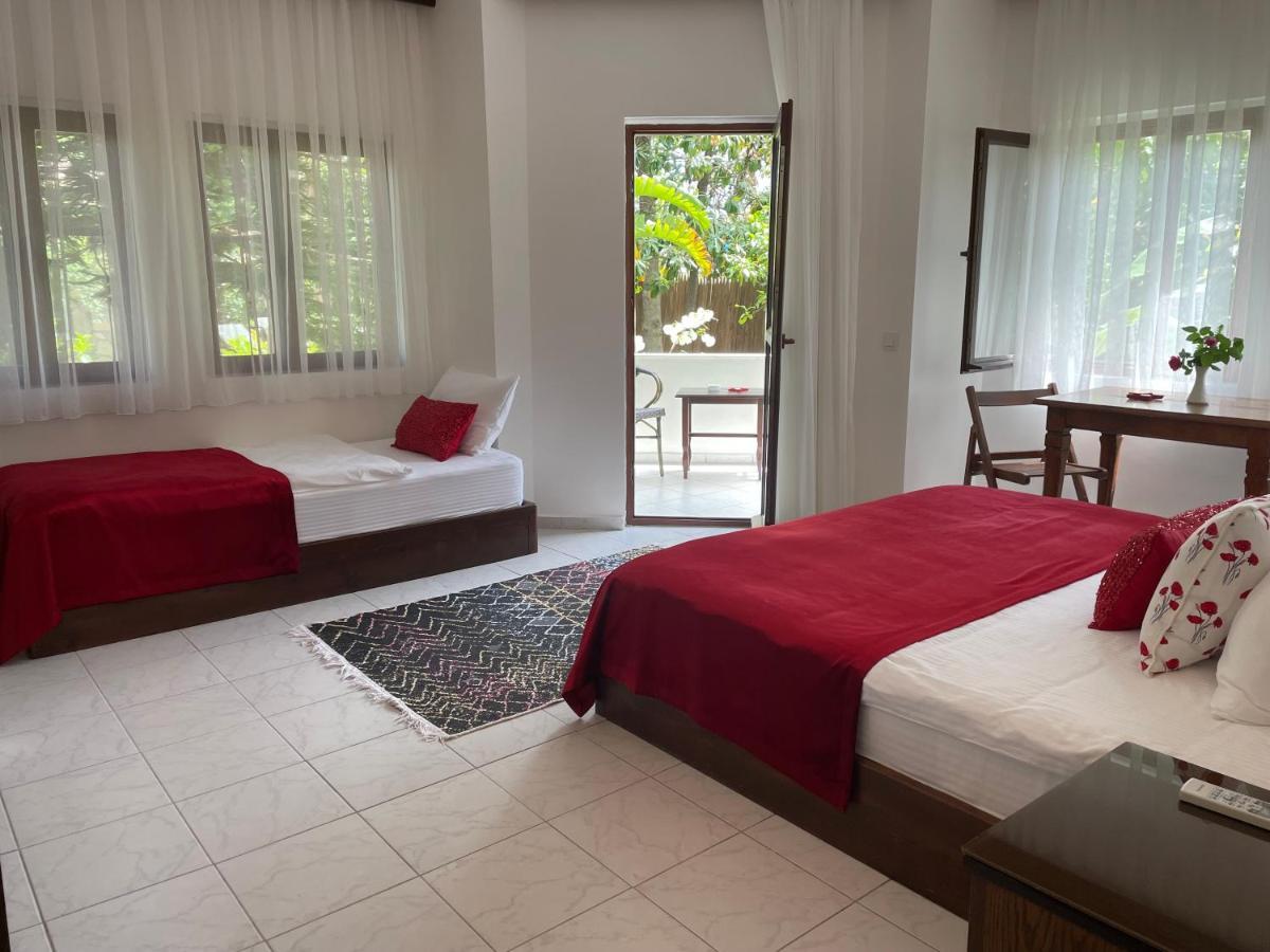 Aida Hotel Чирали Екстер'єр фото