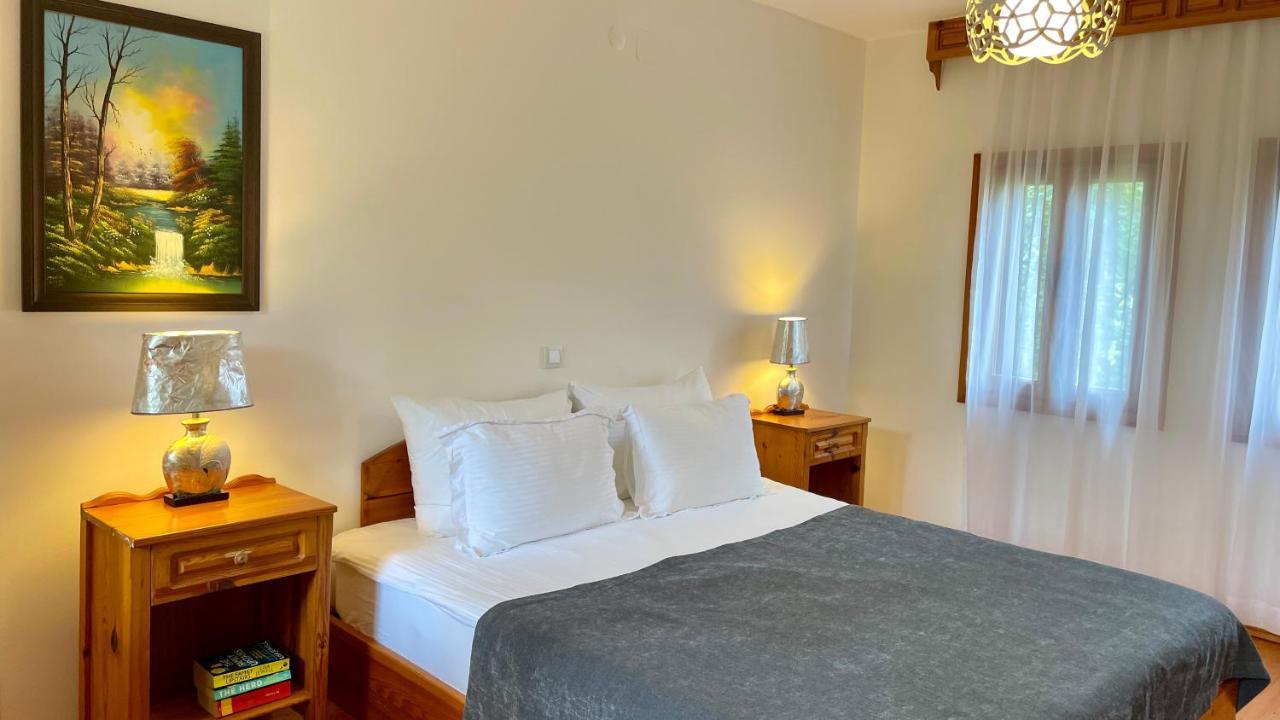 Aida Hotel Чирали Екстер'єр фото