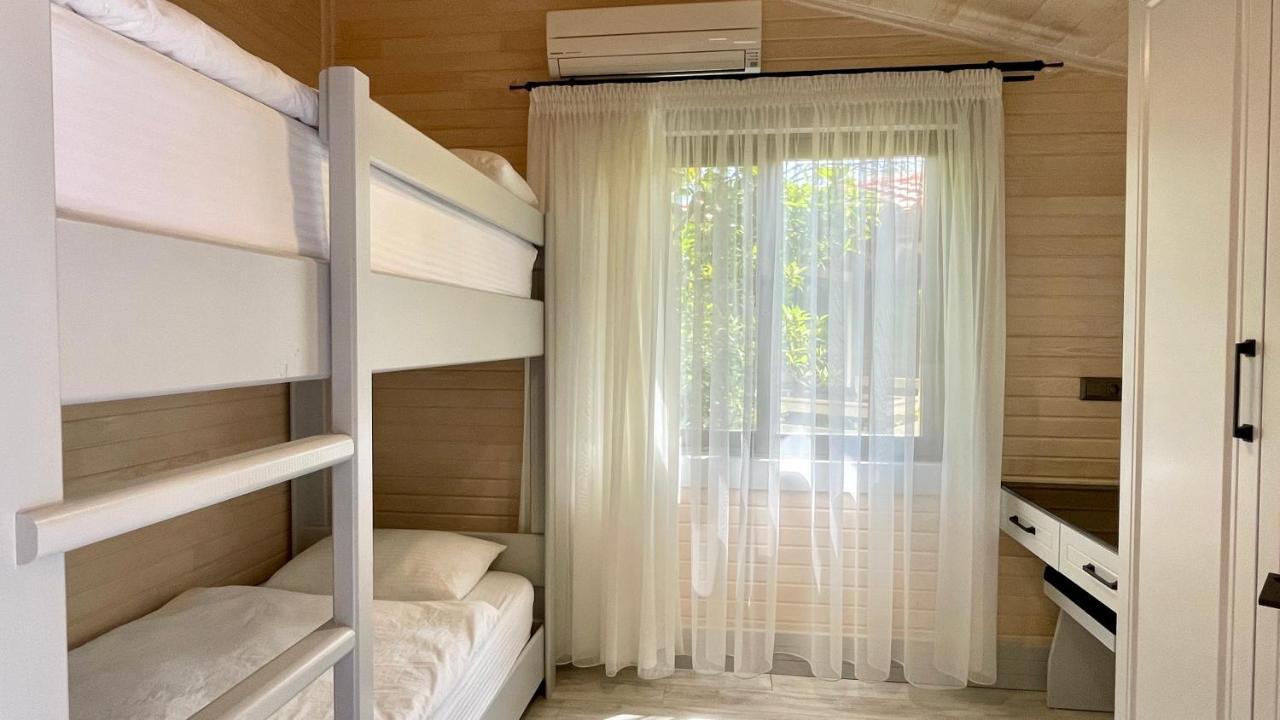 Aida Hotel Чирали Екстер'єр фото